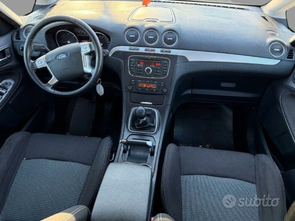 Ford S-Max 2.0 tdci Titanium 163cv ** 7 POSTI ** - Massimo spazio per ogni occasione -